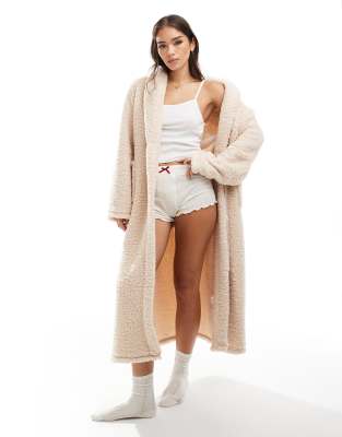 Loungeable Loungeable cosy borg collar maxi dressing gown in honey cream-White