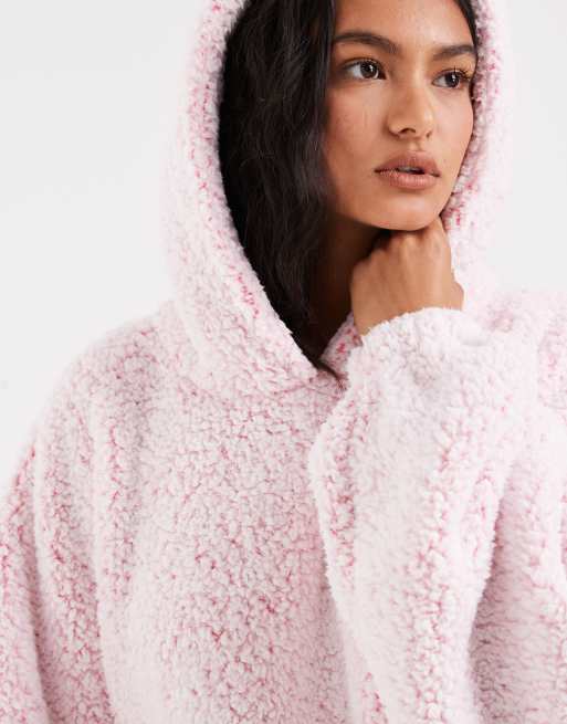 Loungeable - Cosy Snow - Sudadera rosa con capucha y ribetes estilo albornoz de punto mullido muy suave, 4 de 4