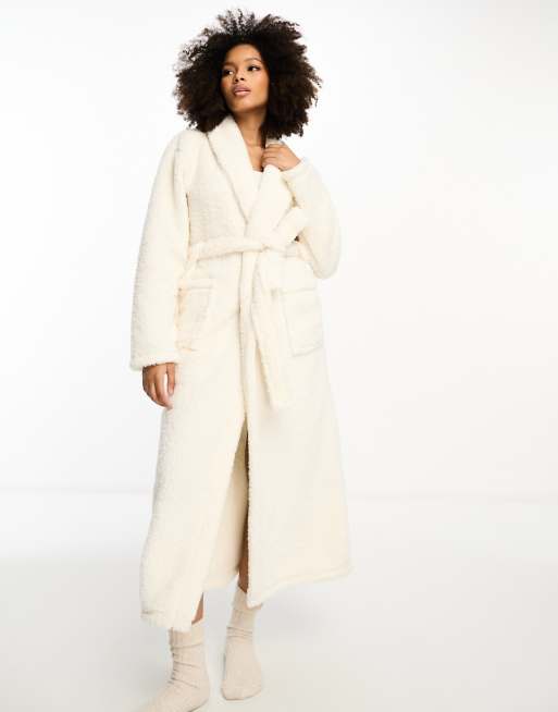 COZY SLEEP ROBE in Off White