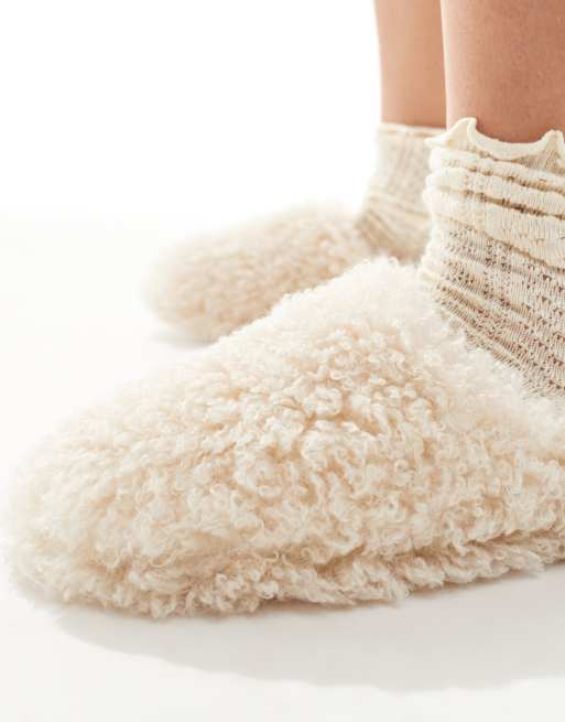 Loungeable cozy borg mule slipper in cream