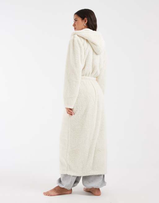 Loungeable cozy sherpa hooded maxi robe in marshmallow, 2 of 4
