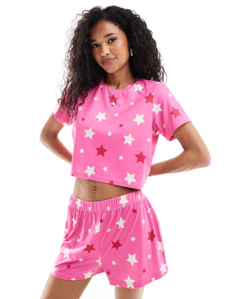 Loungeable cropped t-shirt and short pyjama set in star print - view 1