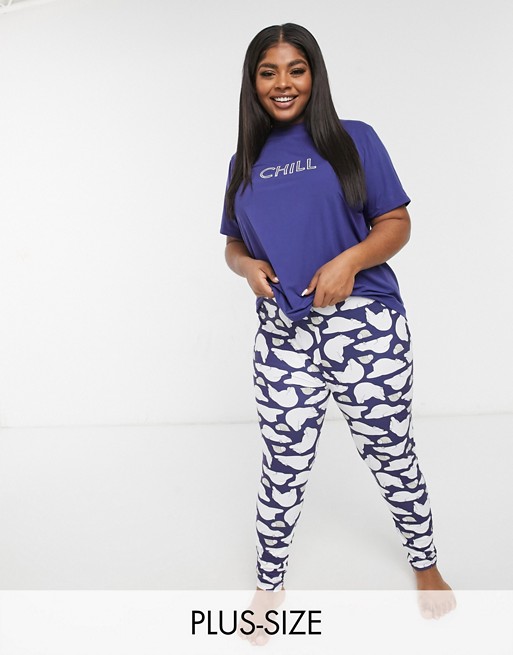 Loungeable Curve 'Chill' Winter Animals super soft tee & legging set