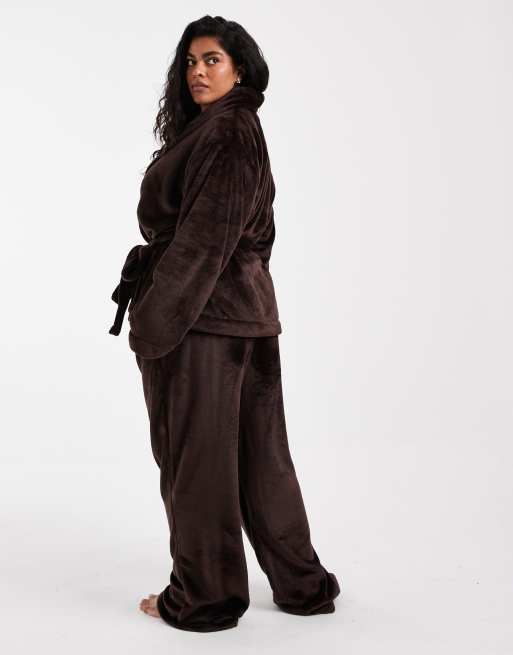 Loungeable Curve cosy wrap tie robe top and trouser set in chocolate brown, 4 of 4