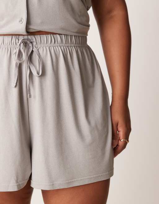 Loungeable Curve - Gråmeleret pyjamassæt i jersey med kortærmet skjorte og shorts, 4 af 4