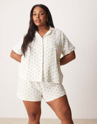 Curve printed lemon crinkle cotton short sleeve shirt & short pajama set in ivory-White