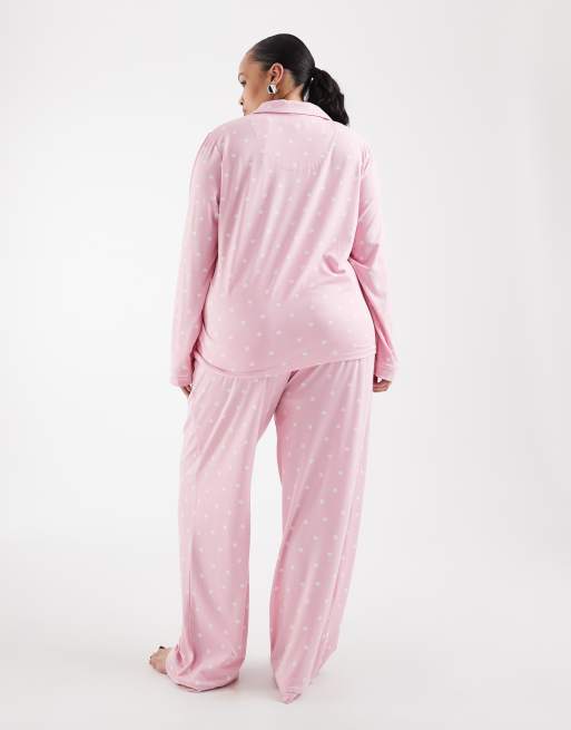 Loungeable Curve superblødt jersey-sæt med reverskrave og bukser til pyjamas i pink polkaprikket, 3 af 4