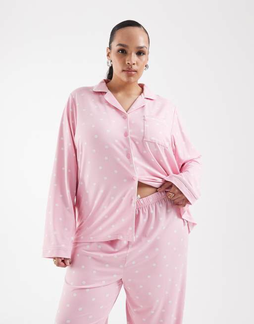 Loungeable Curve superblødt jersey-sæt med reverskrave og bukser til pyjamas i pink polkaprikket, 4 af 4