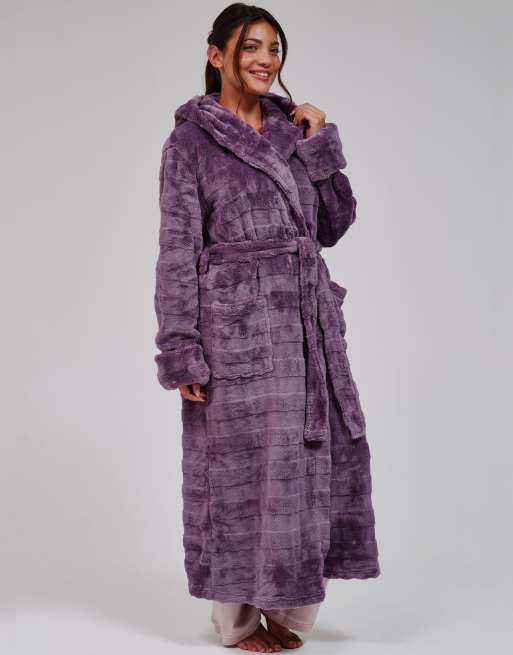 Loungeable Embossed stripe luxury fleece maxi hooded dressing gown in purple, 2 of 5