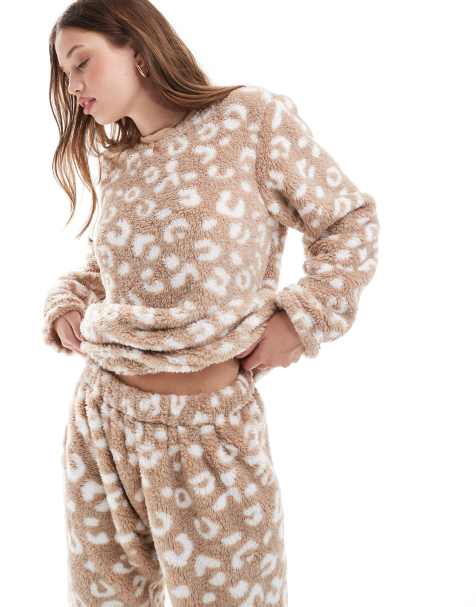 Loungeable - Ensemble de pyjama en sherpa confortable - Taupe - view 1