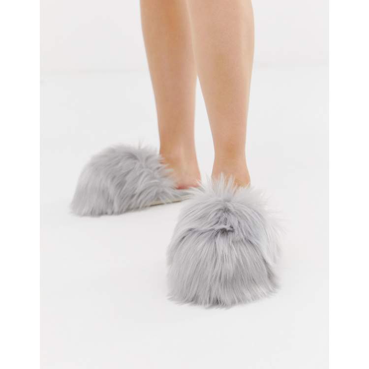 Loungeable faux best sale fur slipper