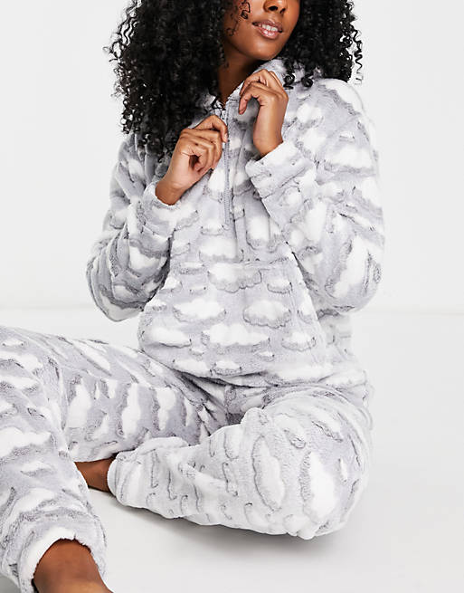 https://images.asos-media.com/products/loungeable-fleece-pajamas-with-half-zip-in-gray-cloud-print/24168740-4?$n_640w$&wid=513&fit=constrain