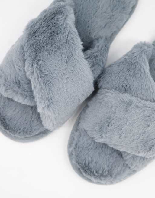 Grey fluffy hot sale slider slippers