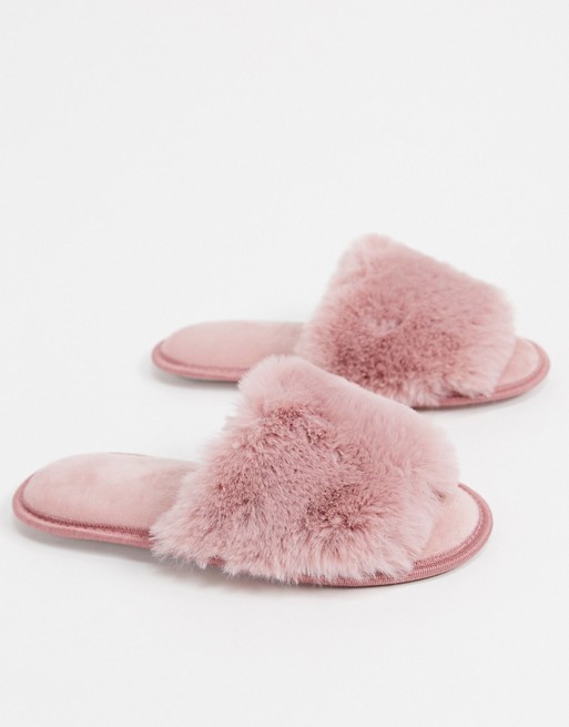 Loungeable fluffy slider slipper in pink