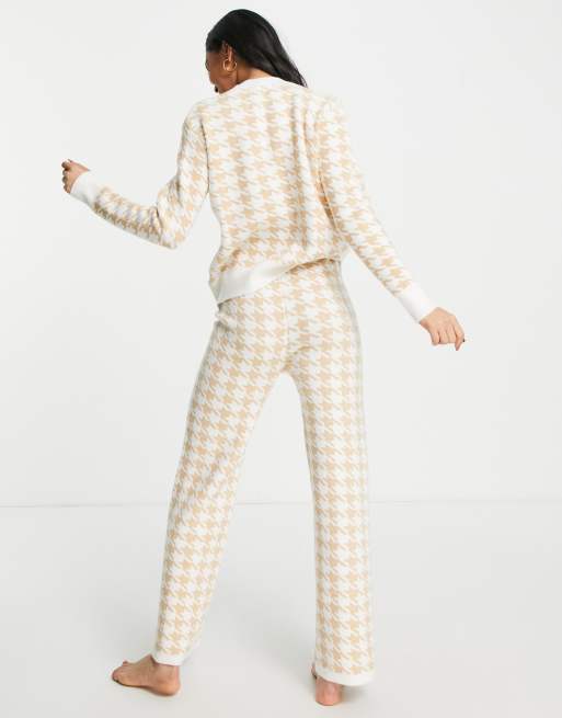 Loungeable houndstooth knitted lounge pants in cream, 2 of 4