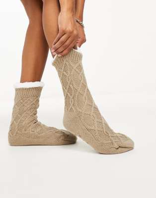 Loungeable - Kuschelige Hausschuh-Socken aus beigem Strick mit Zopfmuster-Neutral