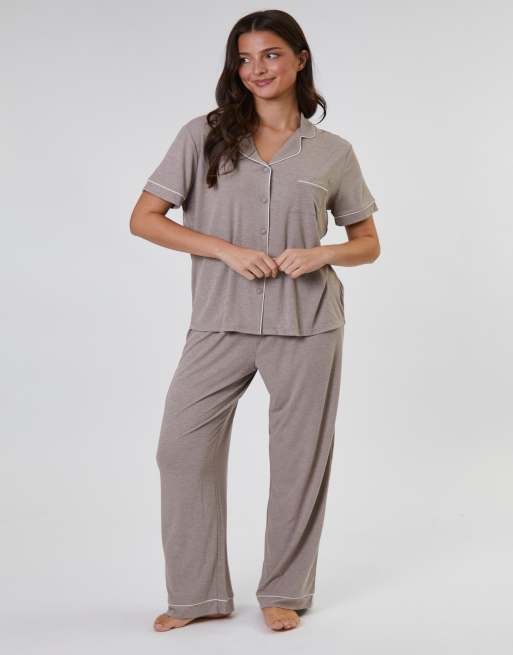 Loungeable Ladies ribbed pyjama set in oatmeal, 7 of 7