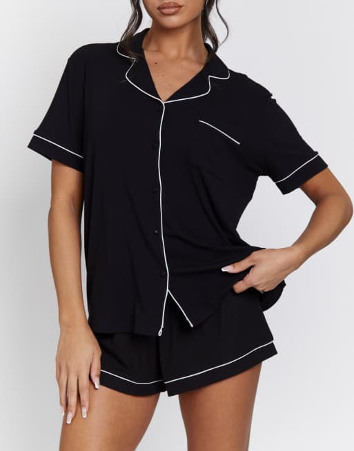 Loungeable Ladies traditional rib short sleeve shirt and shorts pyjama set in black