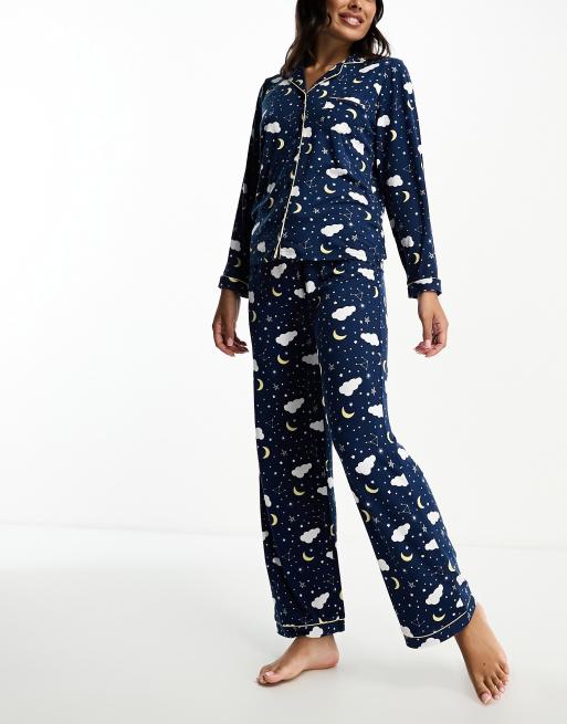 Loungeable - Lange pyjamaset met middernachtprint en knoopsluiting in marineblauw