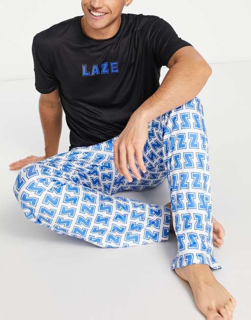 Loungeable - Laze - Lange pyjamaset in zwart met blauw