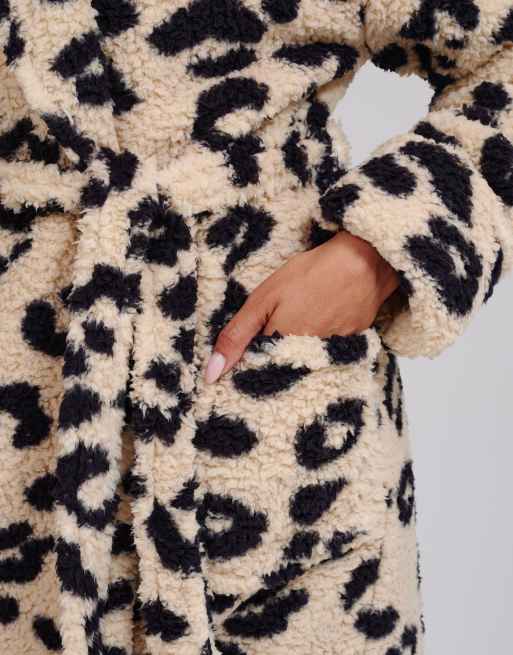 Loungeable Leopard print cosy borg fleece midi hooded dressing gown in leopard, 4 of 5