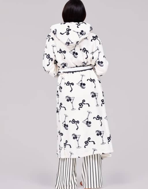 Loungeable Martini bow luxury fleece midi hooded dressing gown in monochrome, 7 of 7