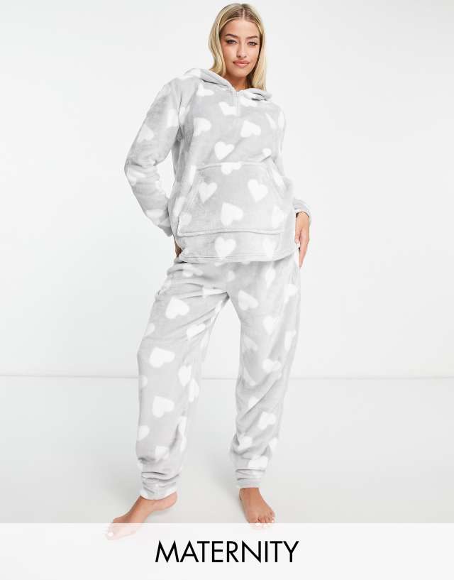 Loungeable Maternity heart print fluffy pajama set