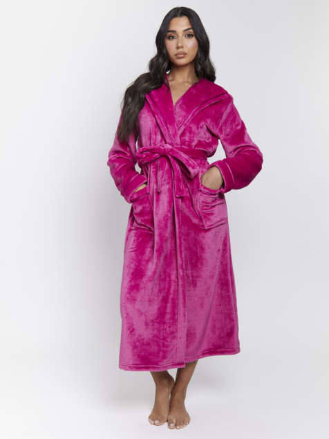 Loungeable – Maxi-Bademantel aus luxuriösem Fleece in Rosa mit Kapuze und Schleifenbandbesatz - view 1