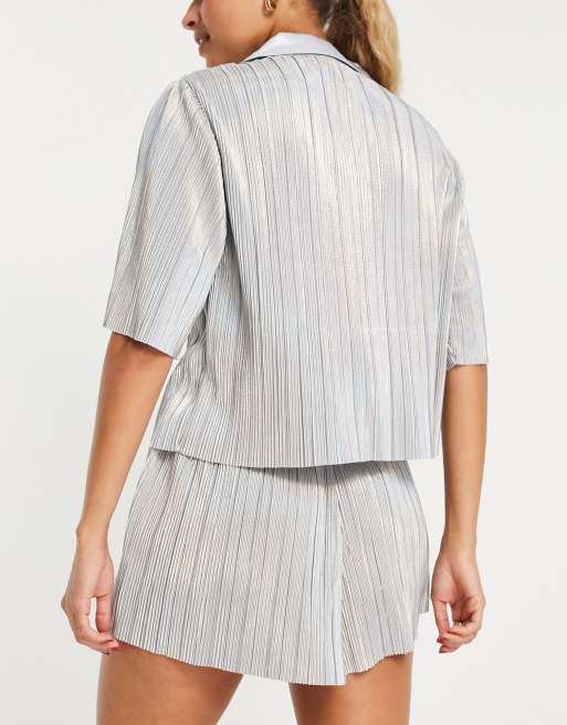 Loungeable metallic irridescent plisse short pyjama set in silver | ASOS