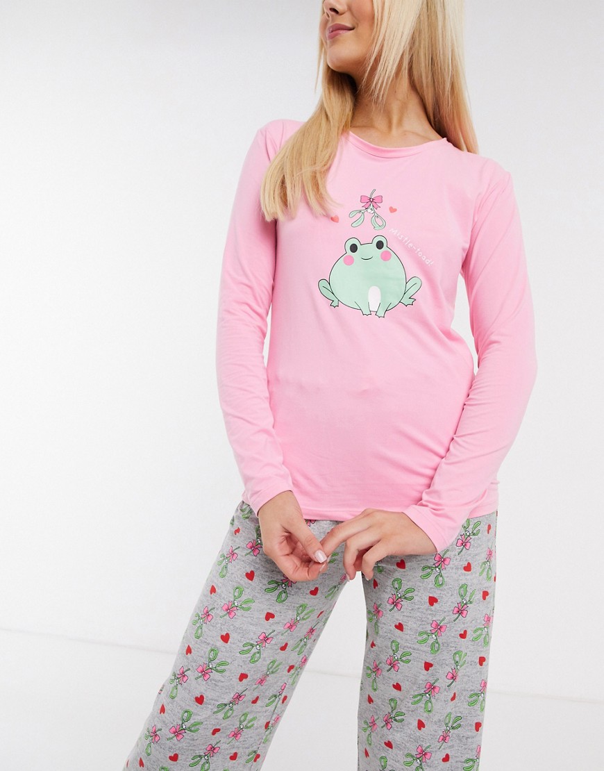 Loungeable mistle toad christmas super soft pyjama set in pink-Multi