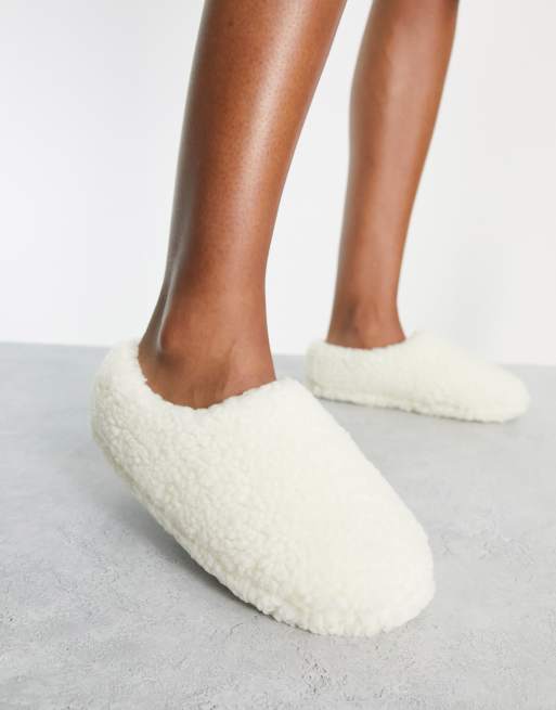 Loungeable - Mule-slippers i creme imiteret lammeskind