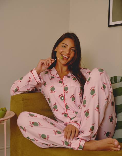 Loungeable Olive you print jersey traditional revere pyjama set in pink - view 1