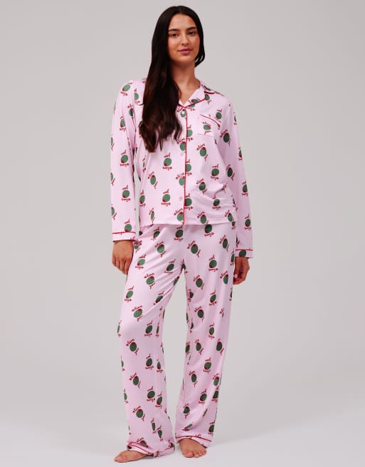 Loungeable Olive you print jersey traditional revere pyjama set in pink, 2 of 5