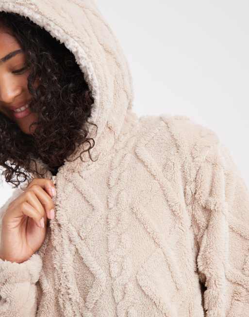 Loungeable - Onesie confort en sherpa à détails torsadés - Beige et crème, 4 de 4
