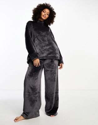 Loungeable oversized cosy lounge jumper and trouser set in charcoal grey