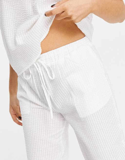 Loungeable Petite mix and match seersucker pyjama trousers in white, 3 of 4