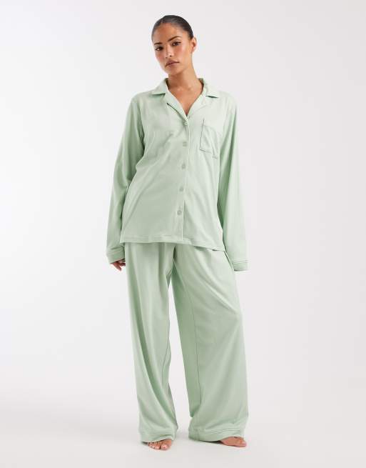 Loungeable Petite super soft jersey revere top and wide leg pyjama set in green, 2 of 4