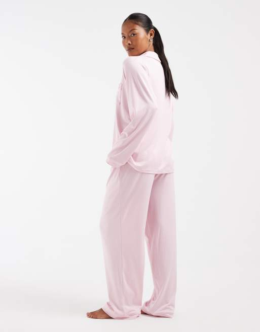 Loungeable Petite super soft jersey revere top and wide leg pyjama set in pink, 3 of 4