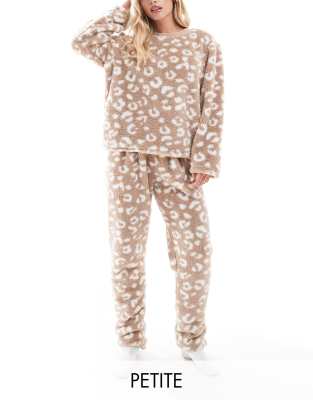 Loungeable Petite - Zweiteiliger, kuscheliger Pyjama aus Teddyfell in Taupe-Brown