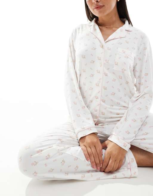 Loungeable - Pigiama oversize in jersey a fiori con camicia a maniche lunghe e pantaloni, 2 di 4