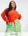 Thumbnail 1 van 4