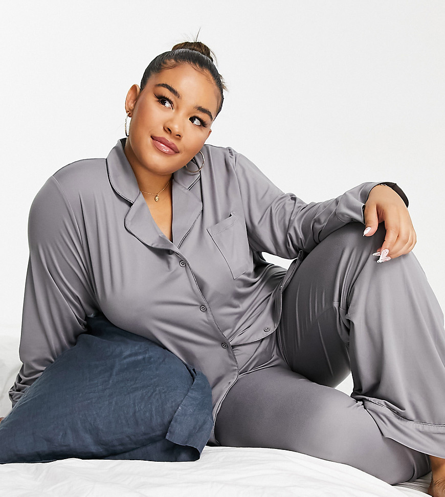 Loungeable Plus long button through pajama set in dark gray-Neutral