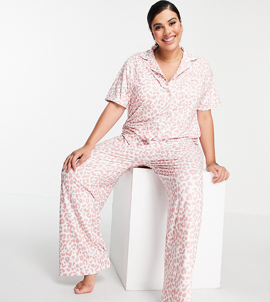 Loungeable Plus long pajama set in pink leopard-Multi