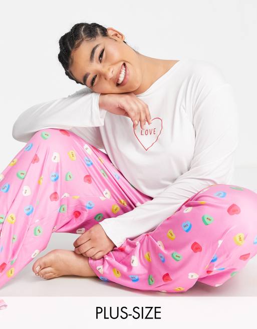 Loungeable Plus sweetie pajama set in pink and white
