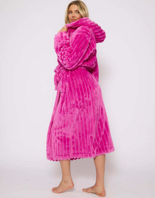 Loungeable plush luxury maxi hooded dressing gown in pink | ASOS