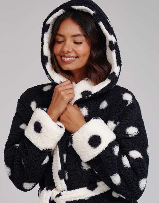 Loungeable Polka dot contrast cosy borg fleece midi hooded dressing gown in monochrome, 4 of 7