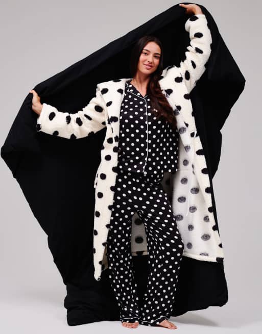 Loungeable Polka dot cosy borg fleece midi hooded dressing gown in cream, 4 of 7