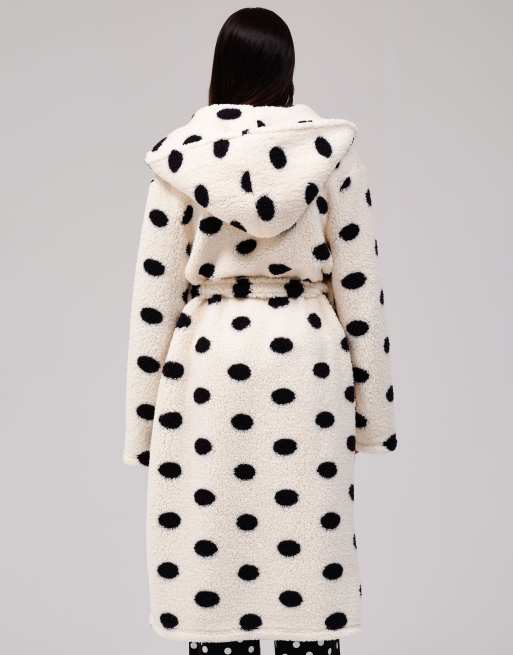 Loungeable Polka dot cosy borg fleece midi hooded dressing gown in cream, 6 of 7