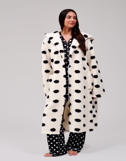Loungeable Polka dot cosy borg fleece midi hooded dressing gown in cream, 7 of 7