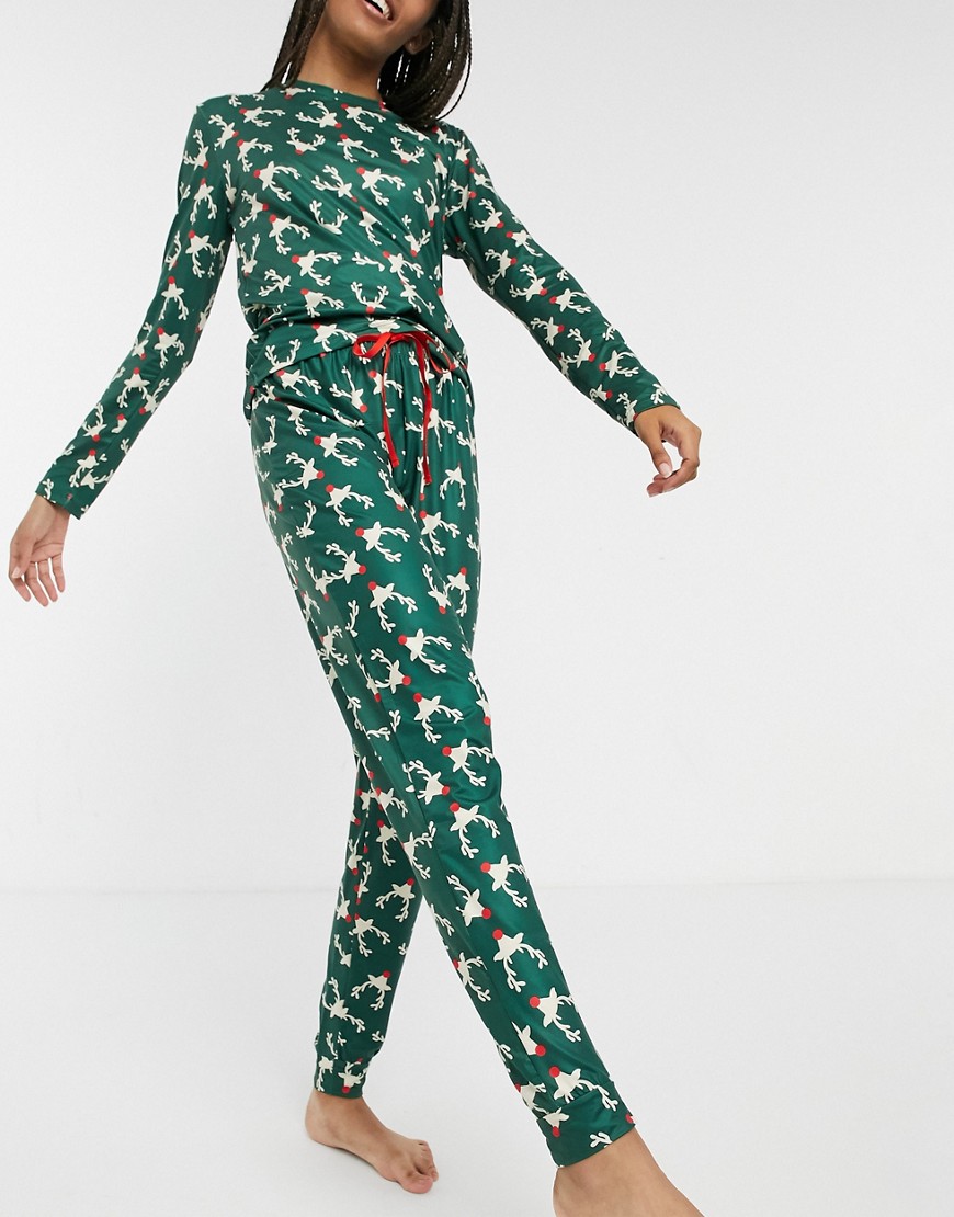 Loungeable printed rudolf long pajama set in green